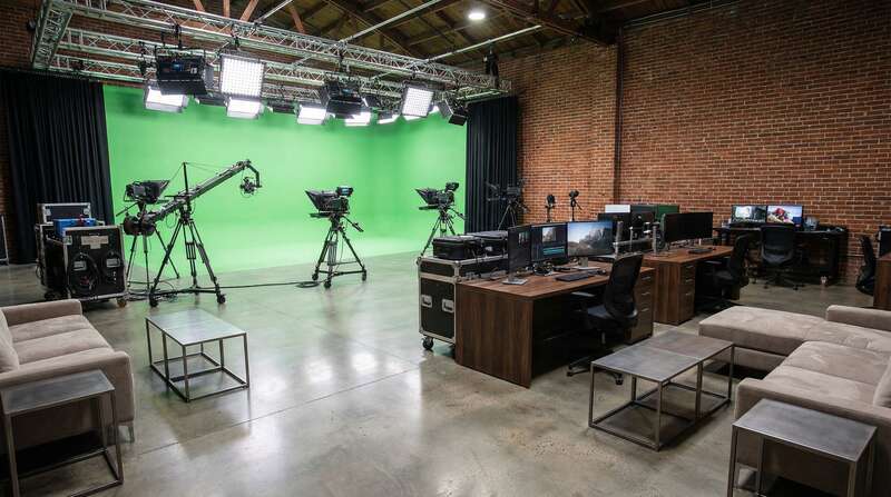 暗网禁区创作中心